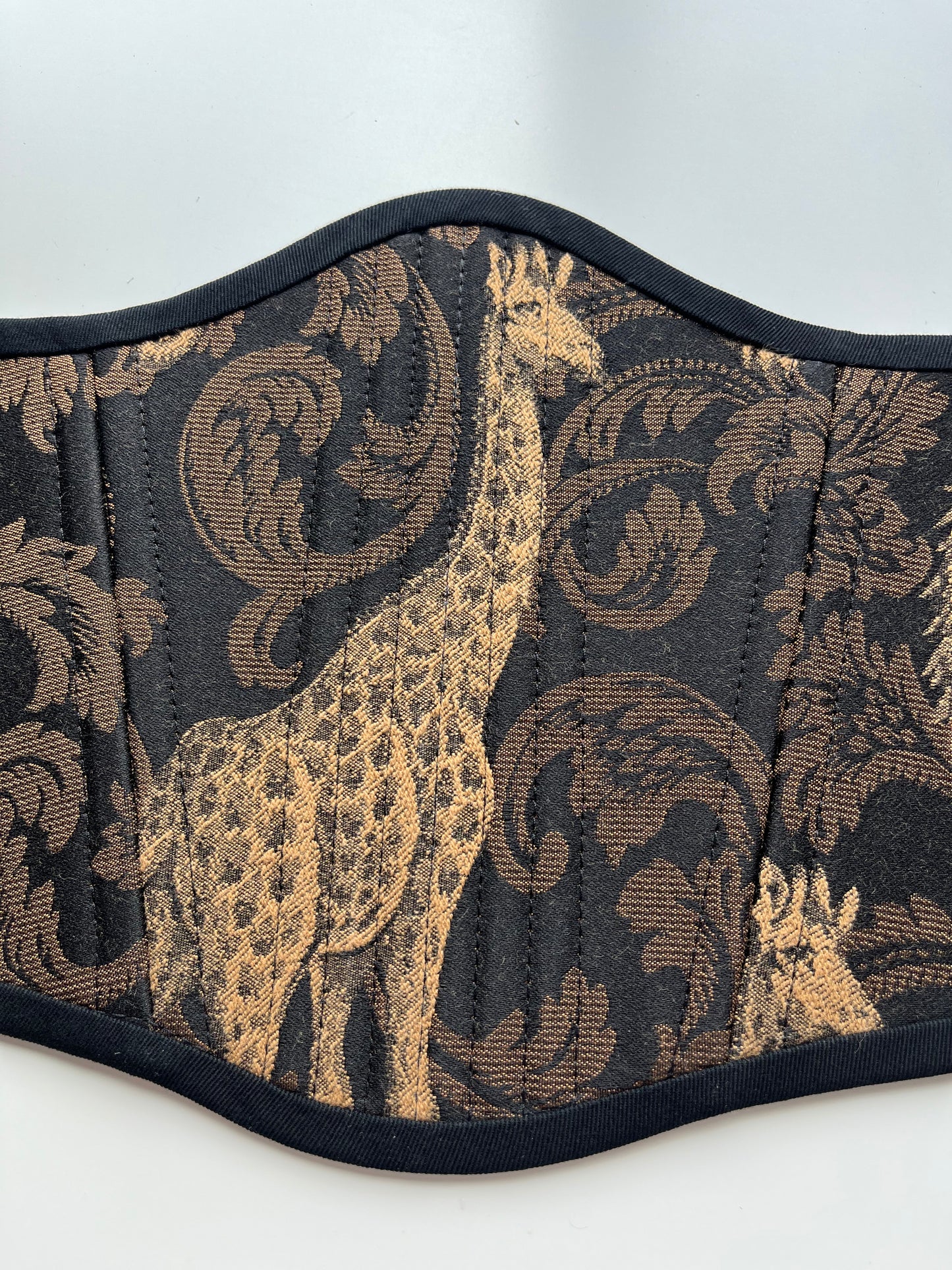 Underbust corsage belt “Wild grace”