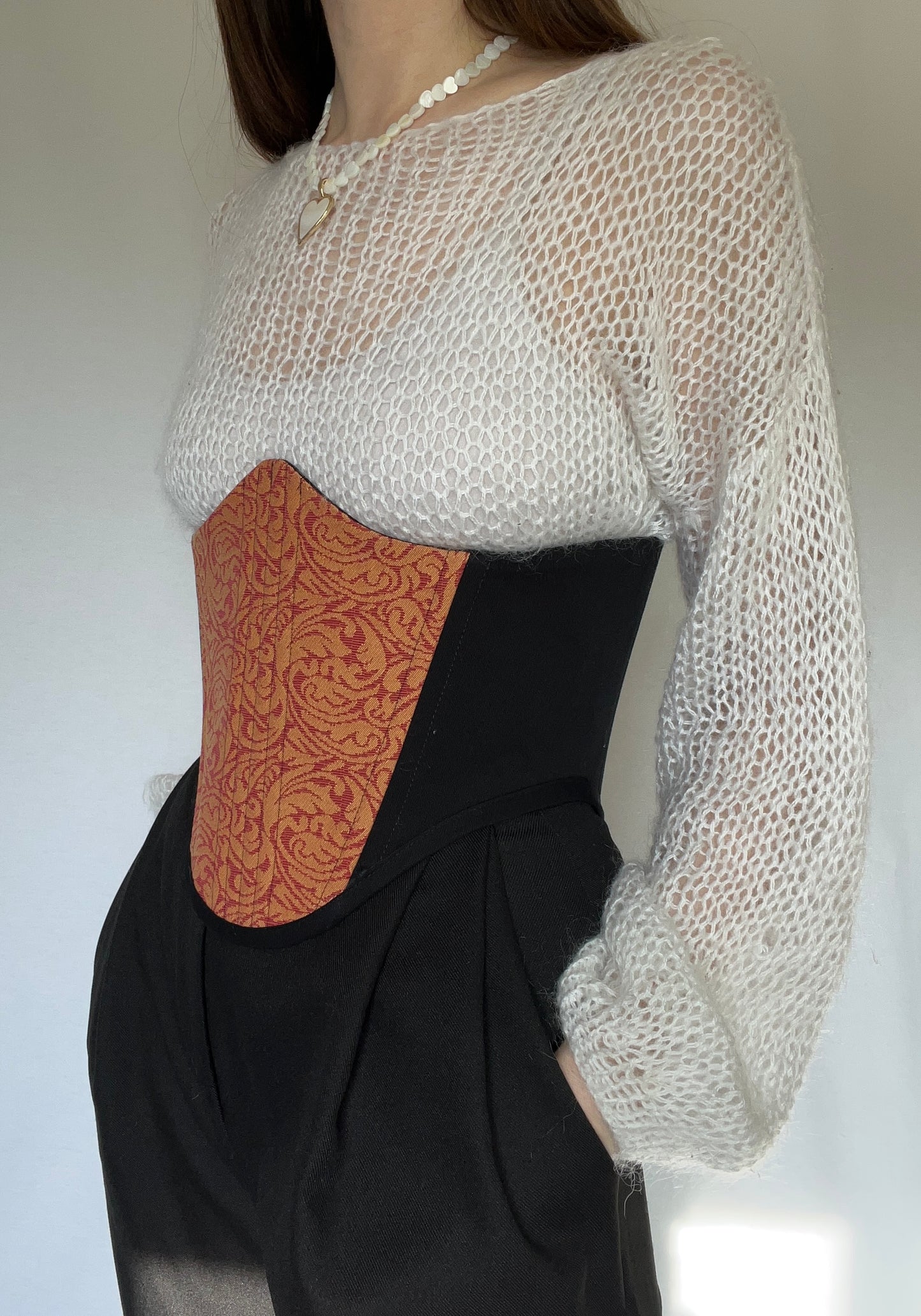 Reversible Corsage Belt in Black Twill & Damask