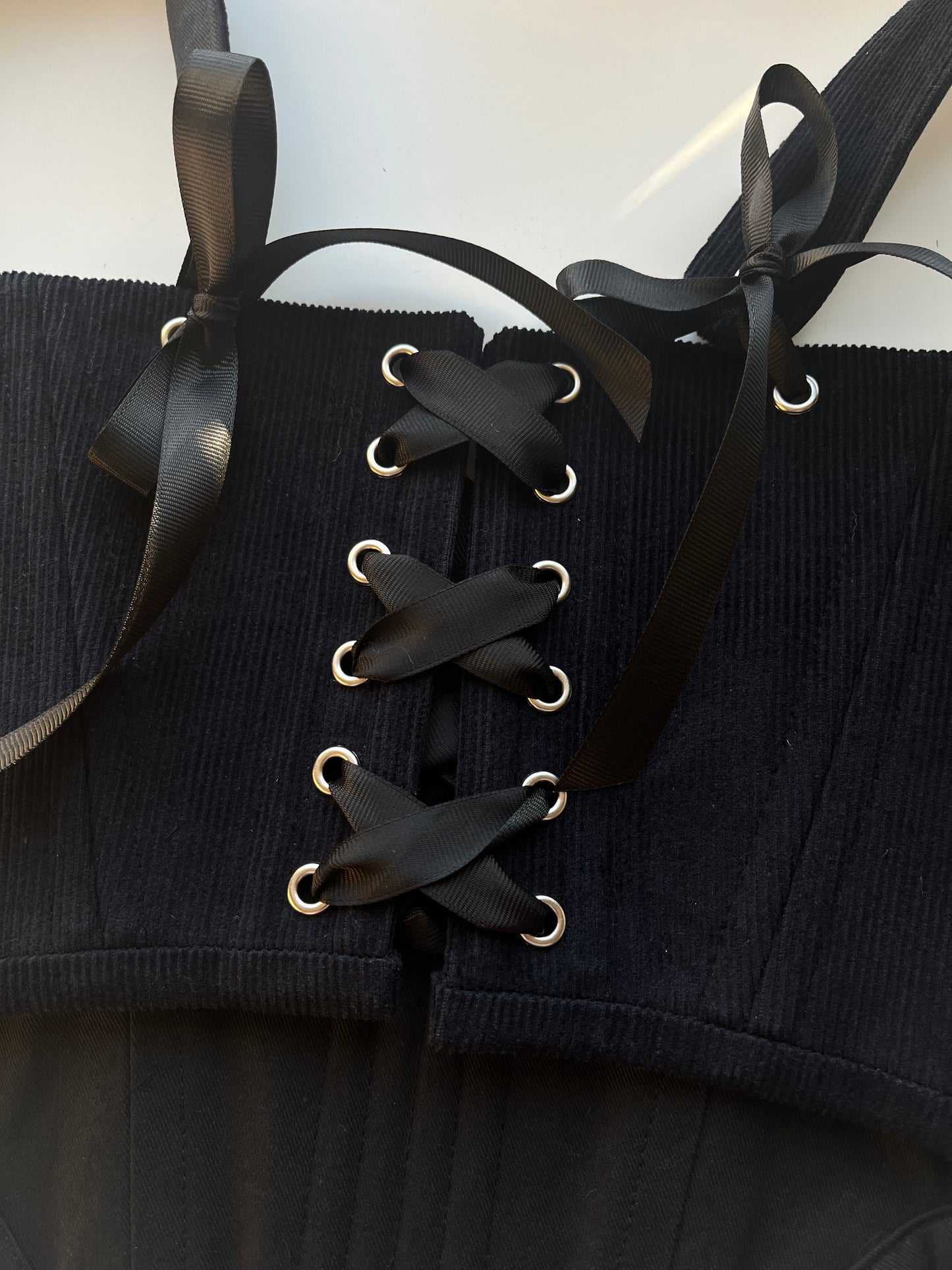 Reversible cotton twill black/dark blue cotton corduroy underbust corsage with removable shoulder straps 🖤💙