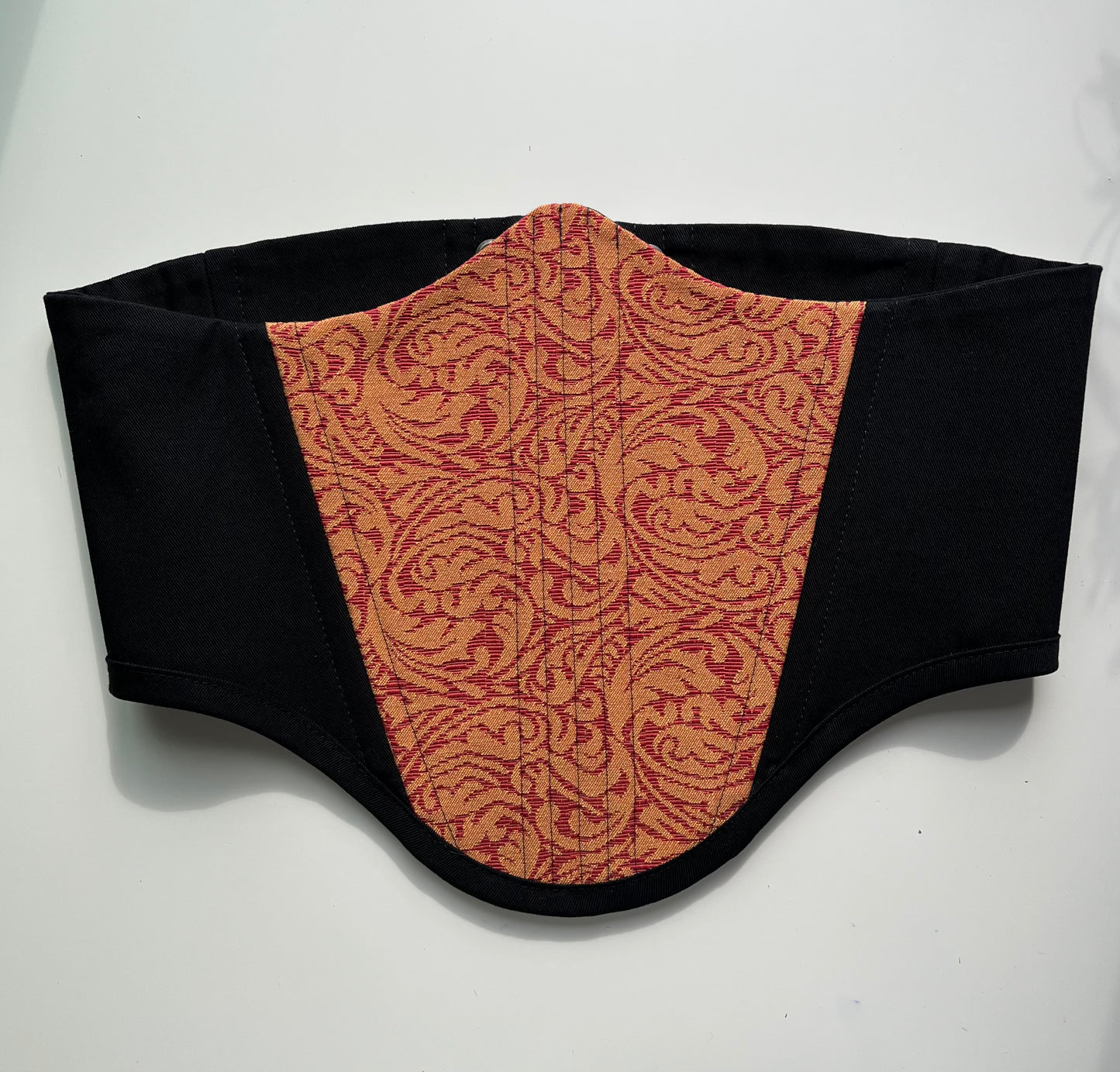 Reversible Corsage Belt in Black Twill & Damask
