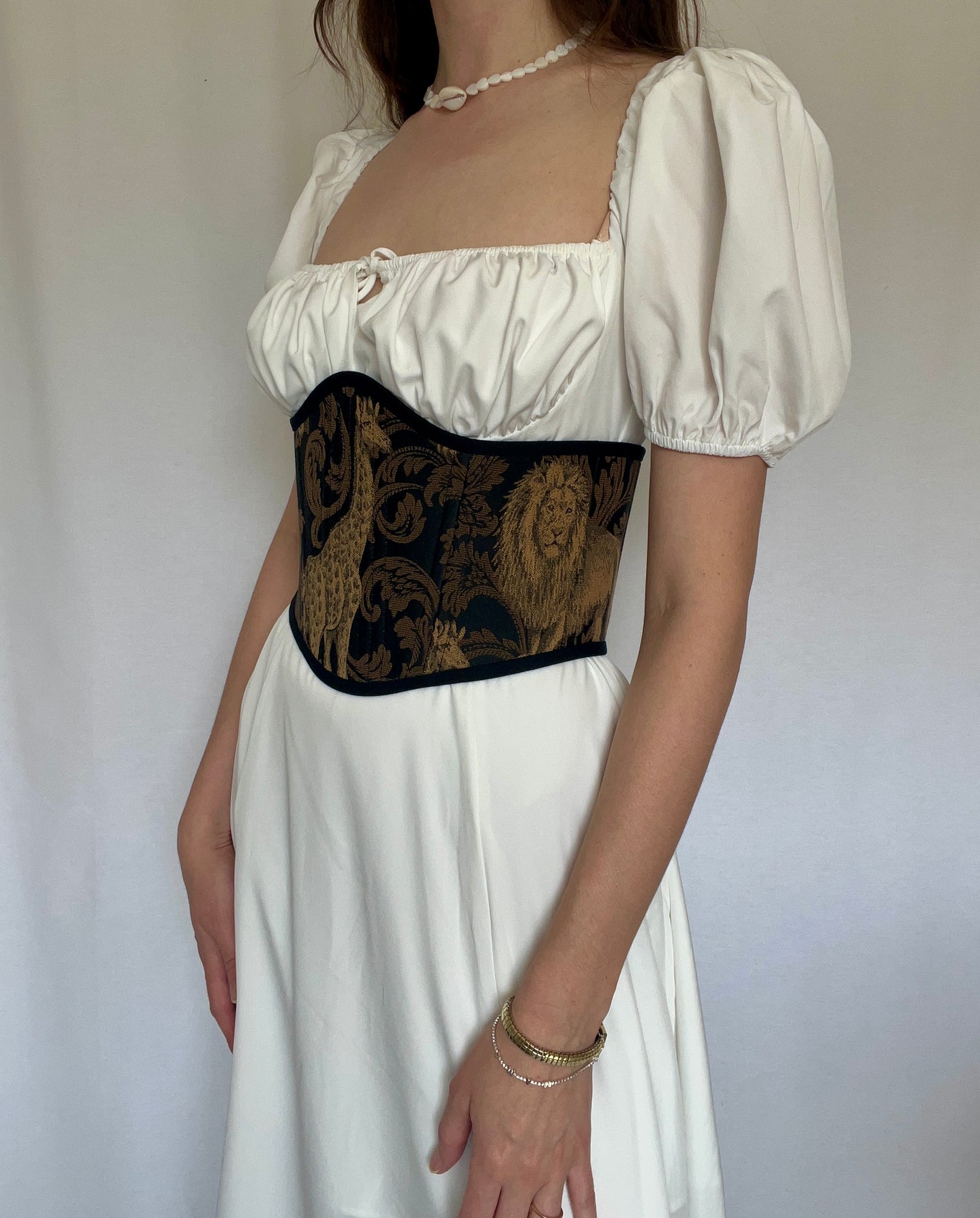 Underbust corsage belt “Wild grace”