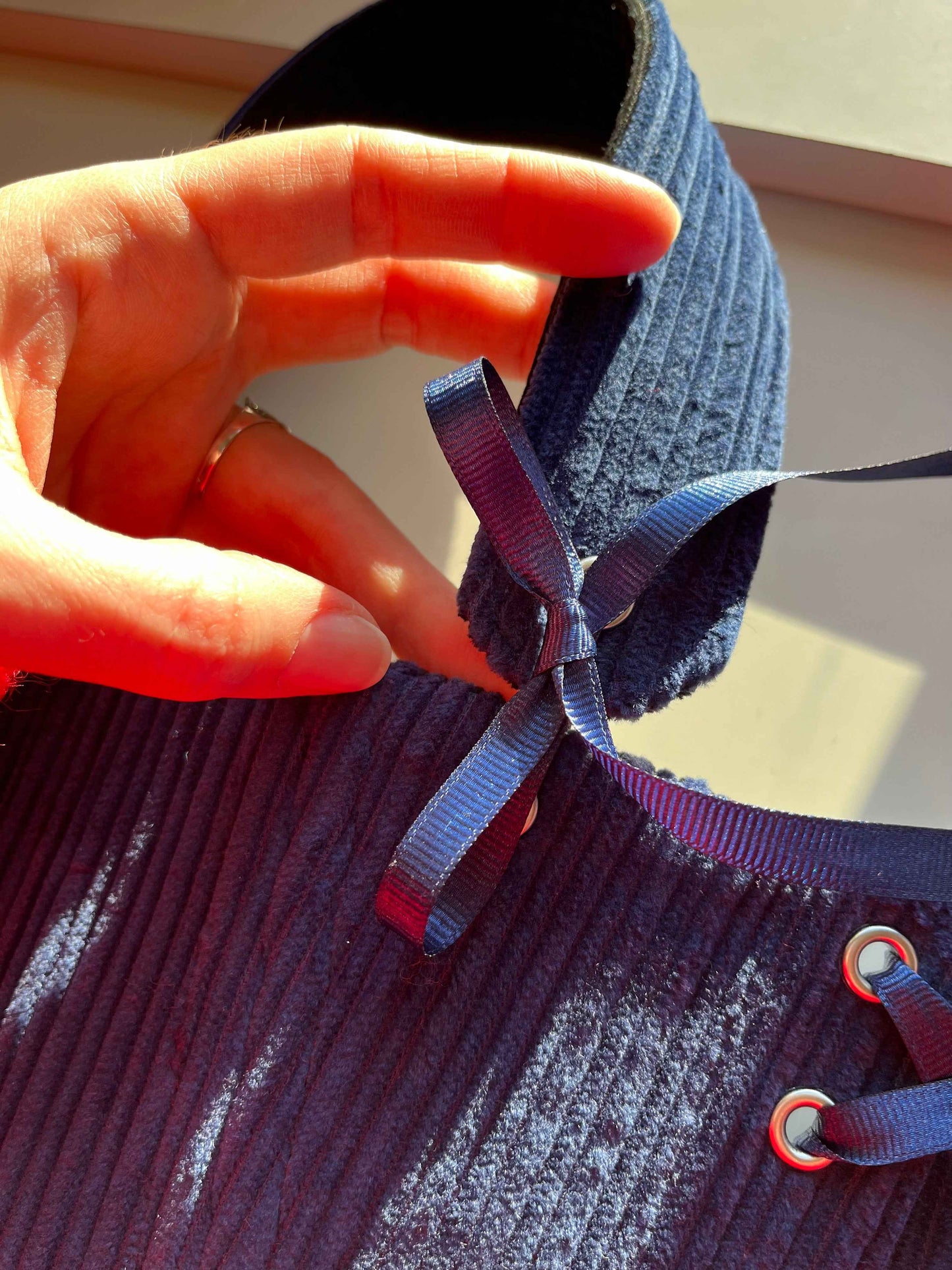 Reversible Navy blue/black corduroy underbust corsage