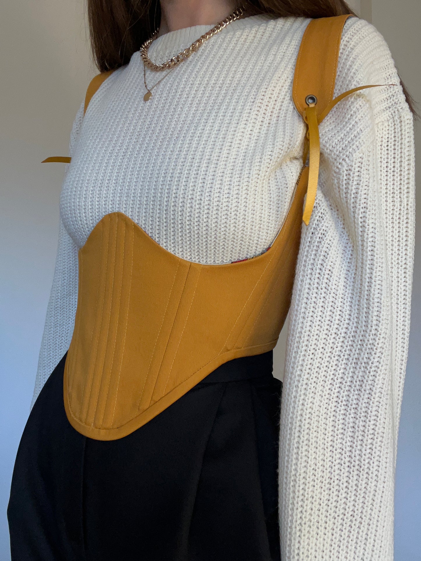 Mustard yellow underbust corsage with removable shoulder straps 🧡