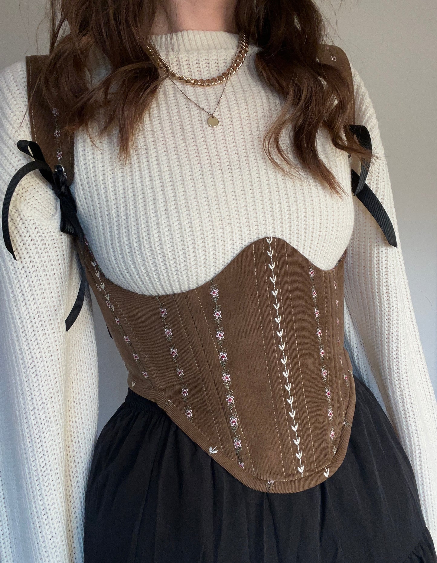 Brown Embroidered underbust corsage with removable shoulder straps 🤎