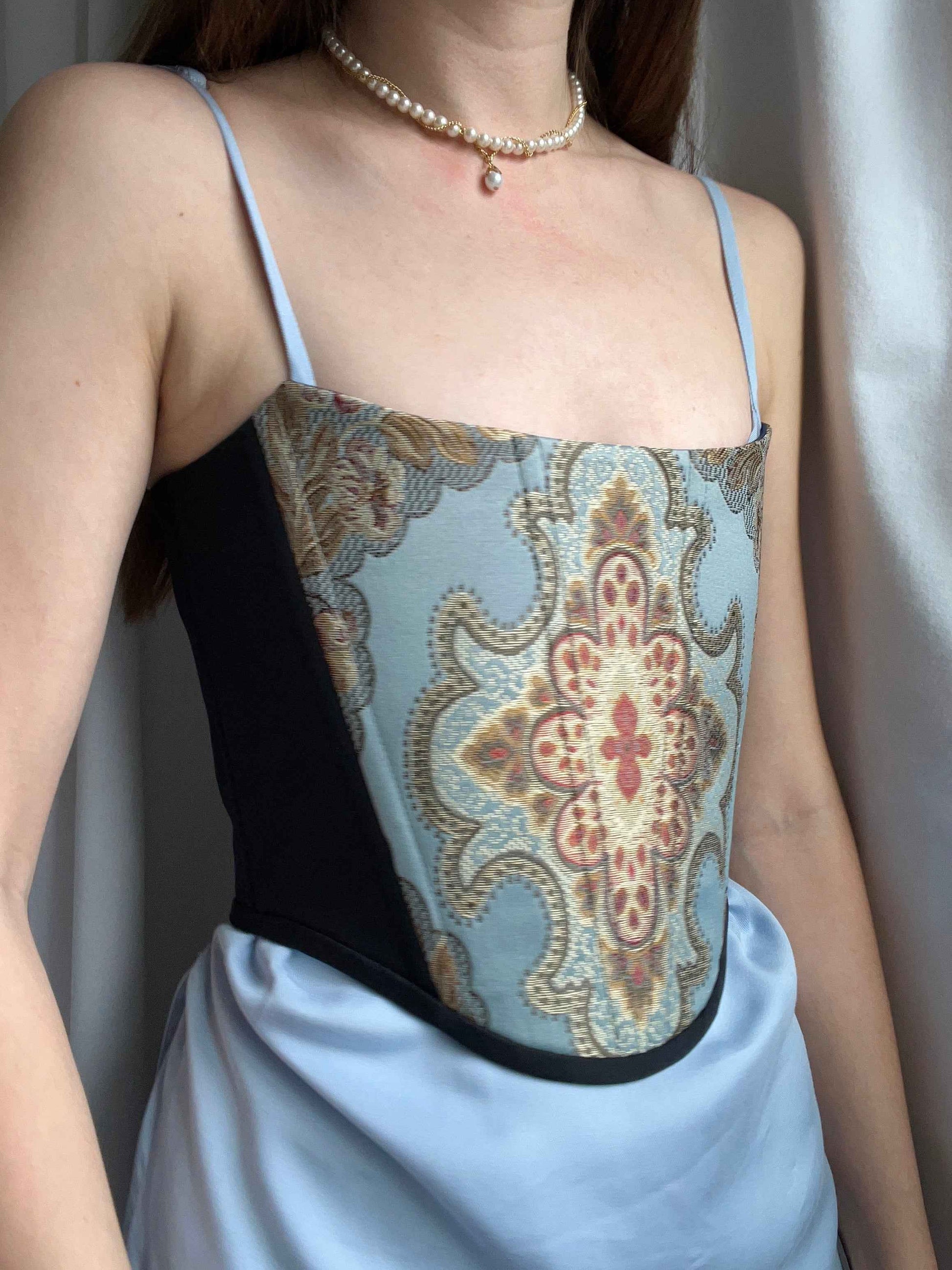 “Azure” strapless corset