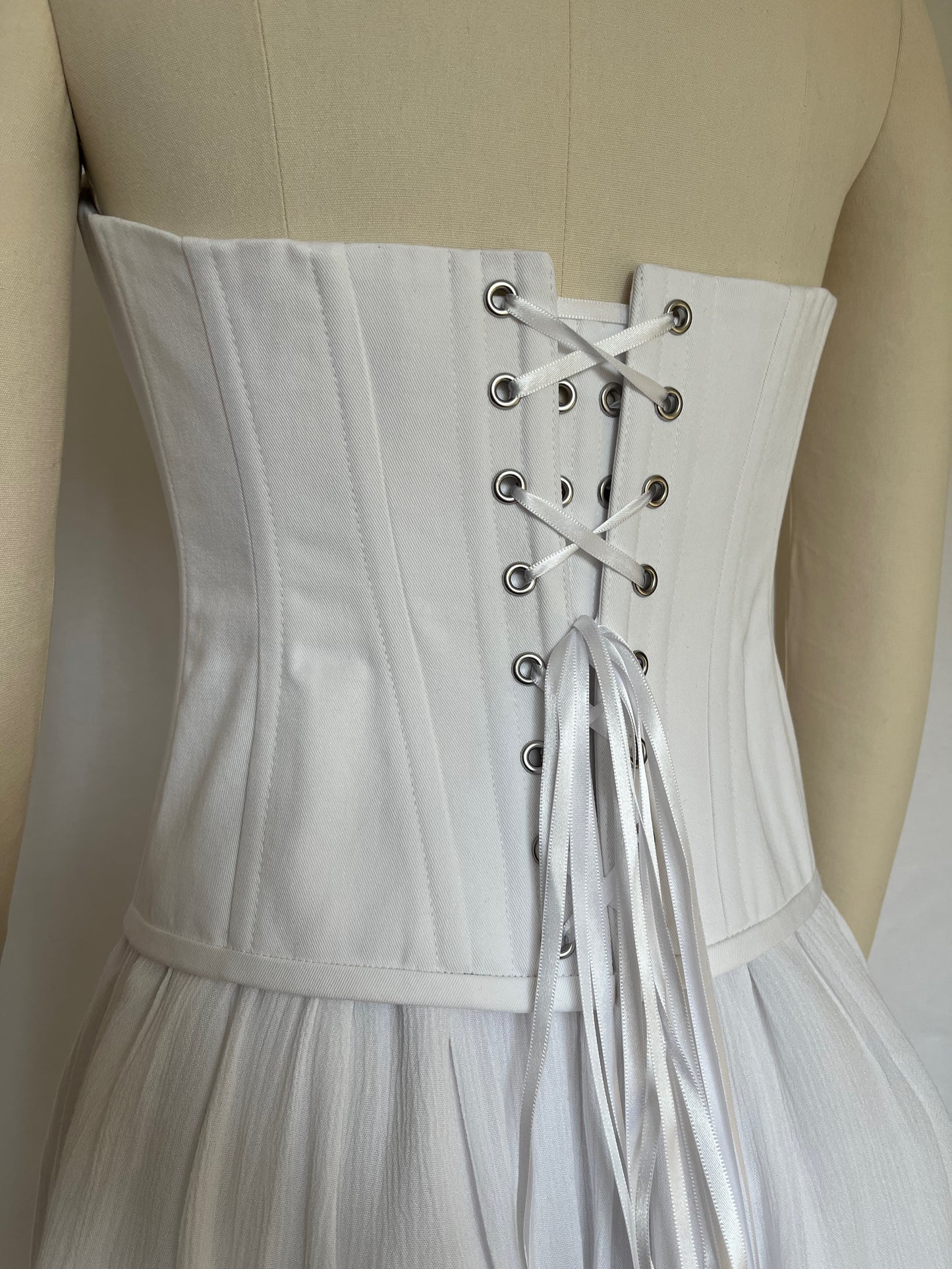 Custom corset for N