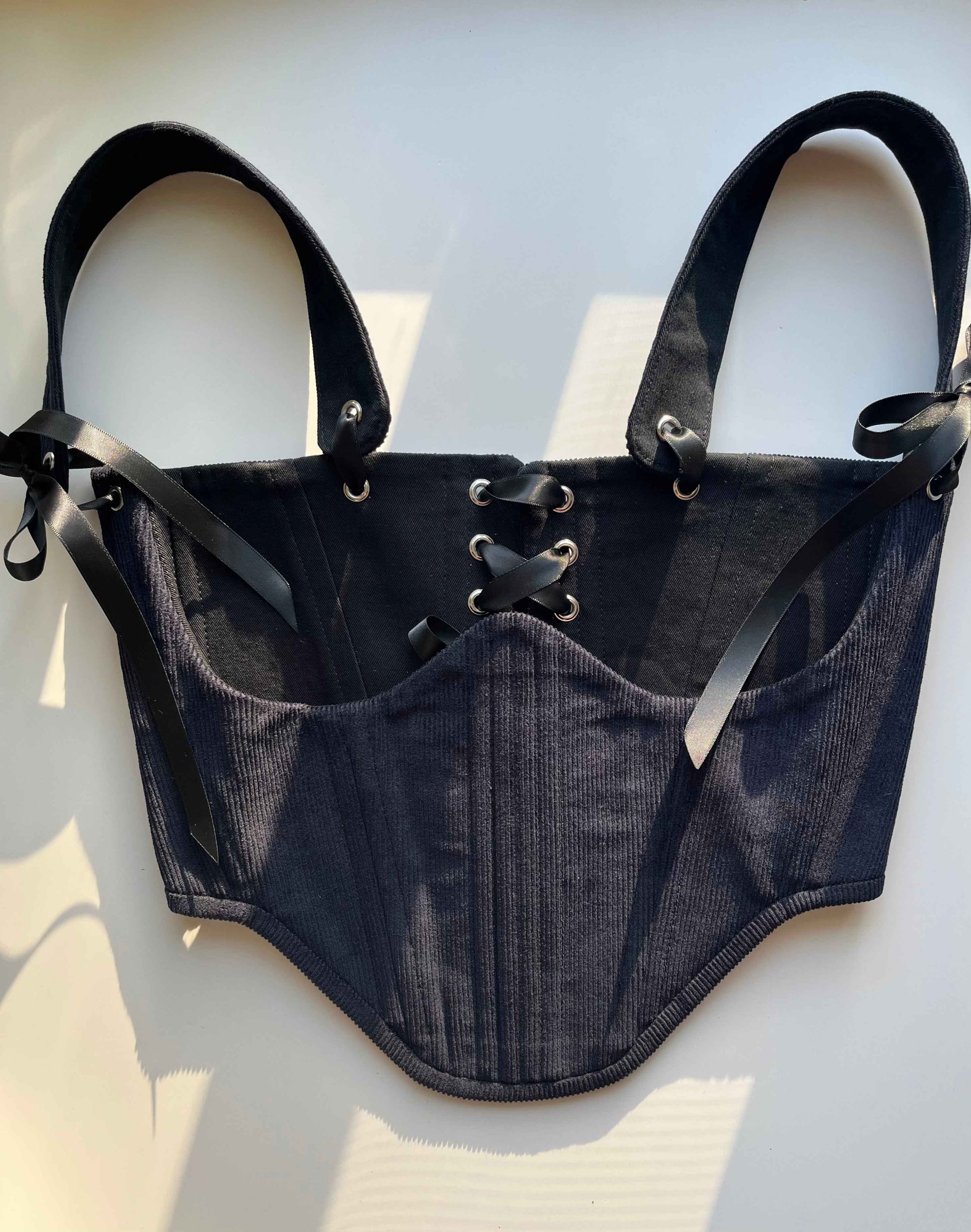 Reversible cotton twill black/dark blue cotton corduroy underbust corsage with removable shoulder straps 🖤💙