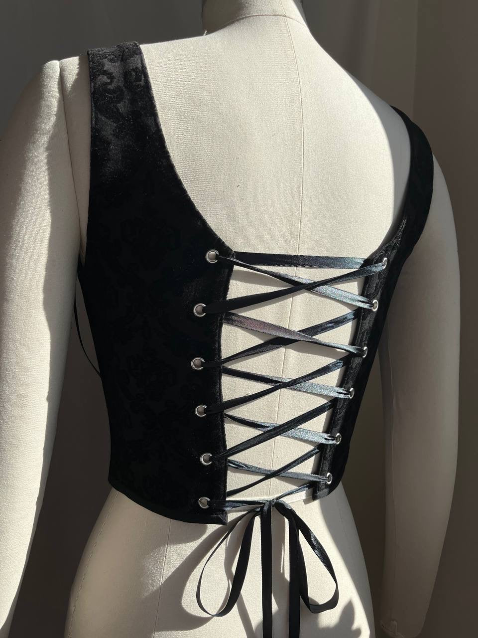 Reversible Velvet damask corset, size 4/S/44
